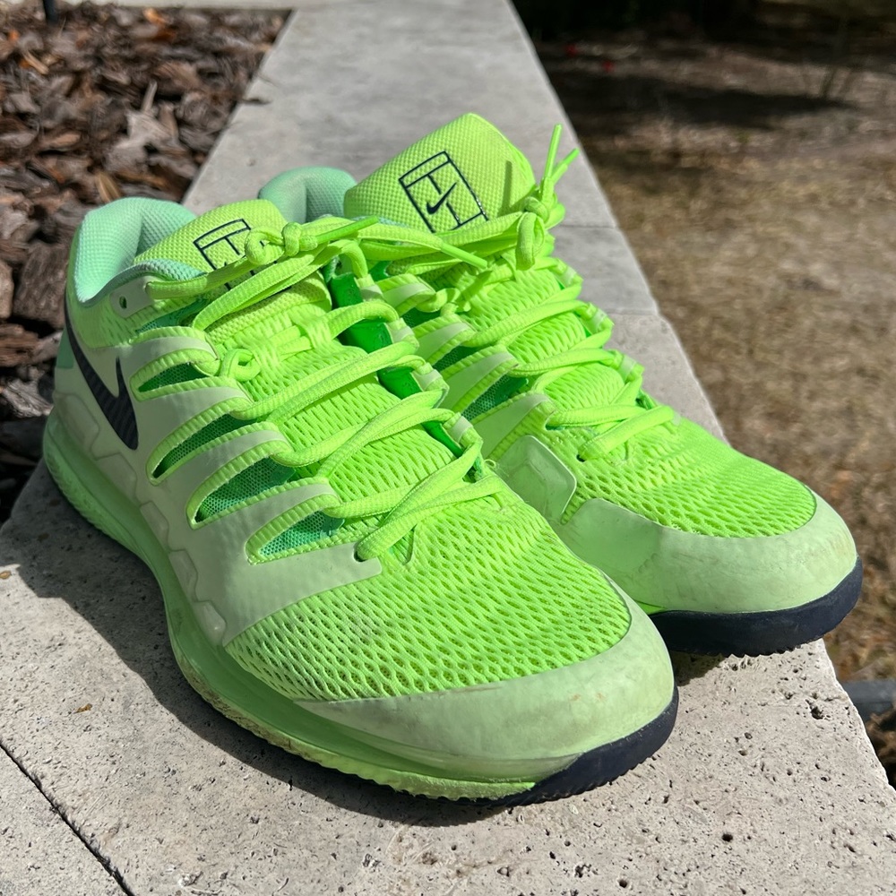 Nike Zoom Air Tennis Shoes